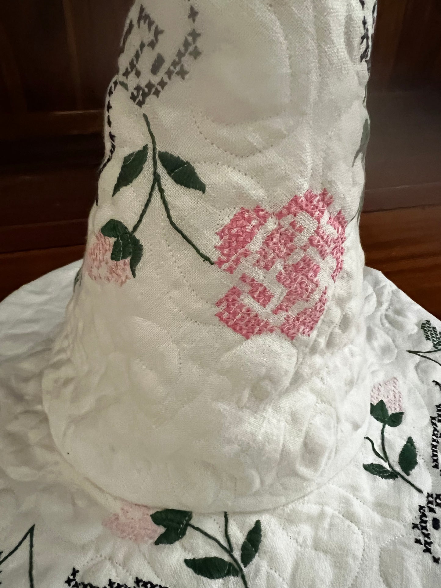 rose embroidered hat