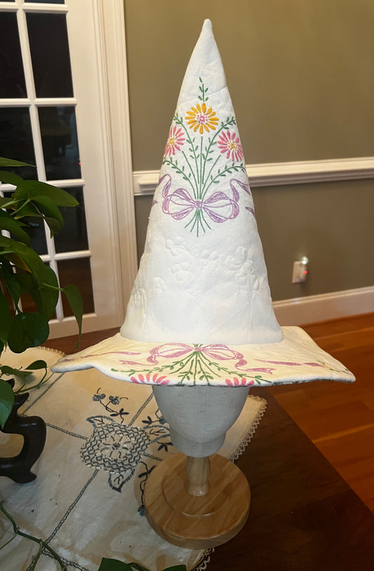 floral and bow witches hat