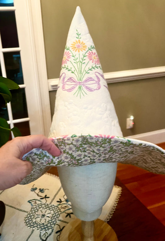 floral and bow witches hat