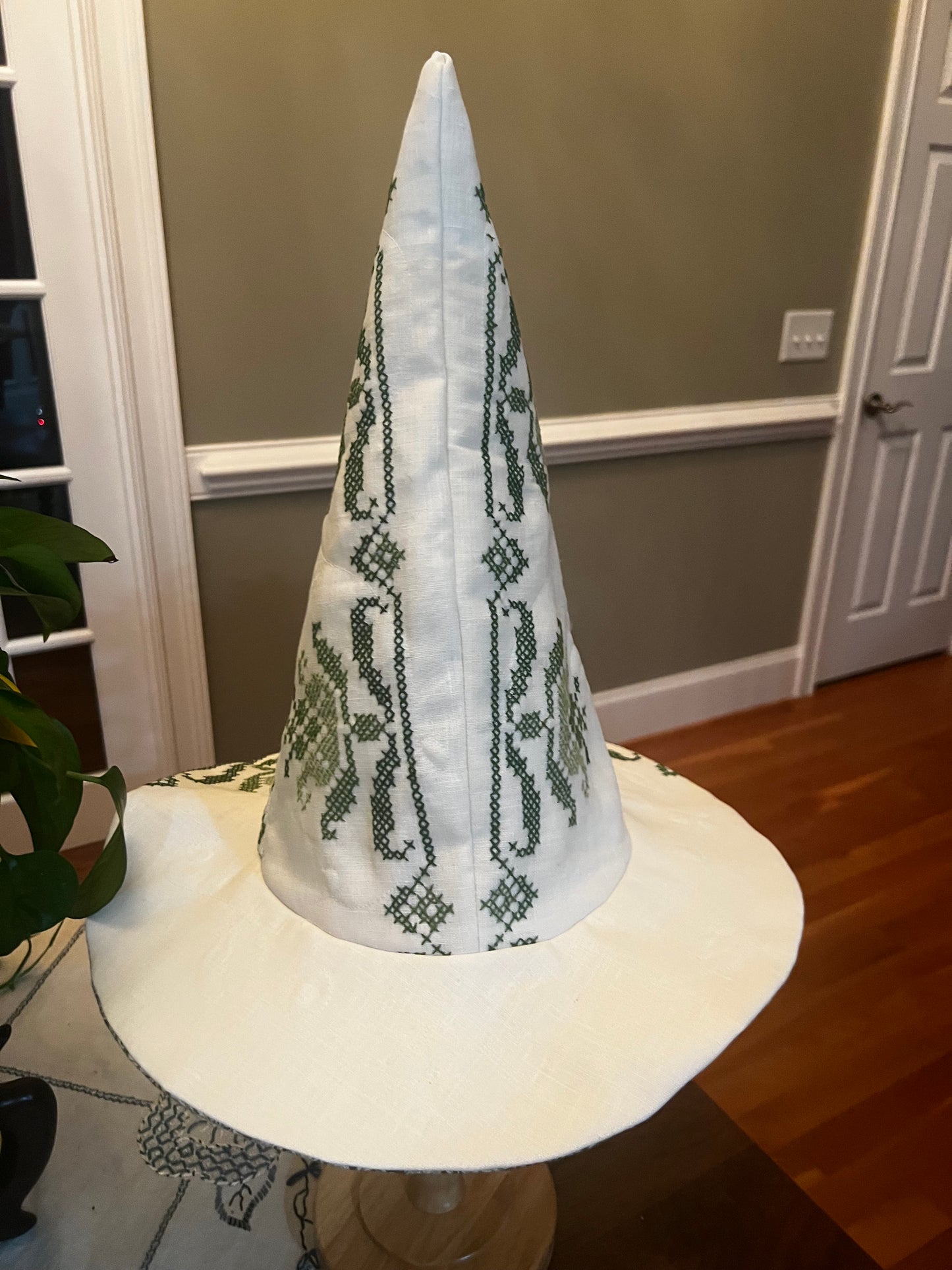 Green tulip witches hat