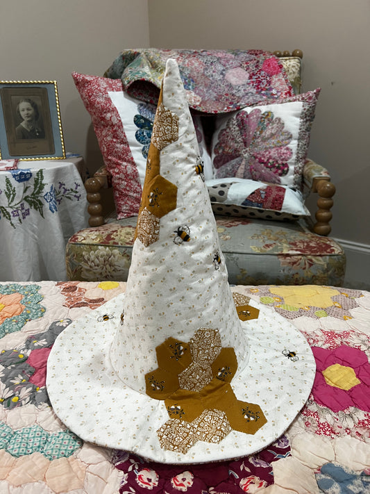 Honeycomb and bee hat